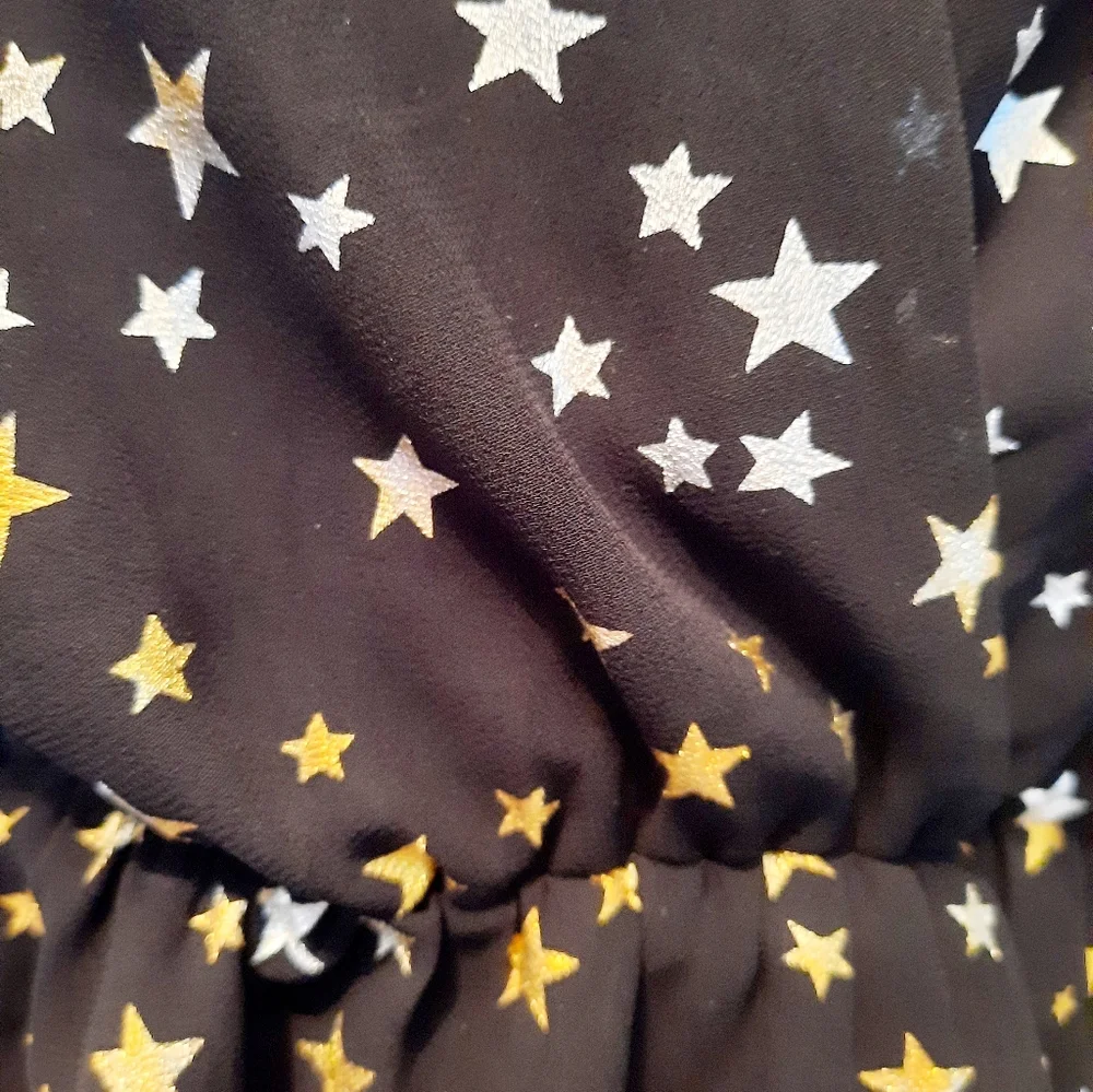 Lulu's Star Cold Shoulder Wrap Top - Picture 5 of 8